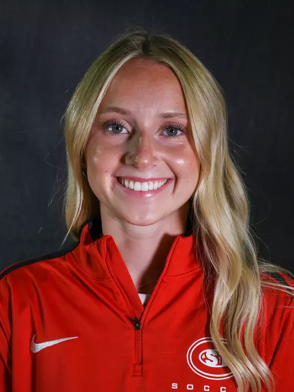 DELANEY WEIER 2026 HEADSHOT