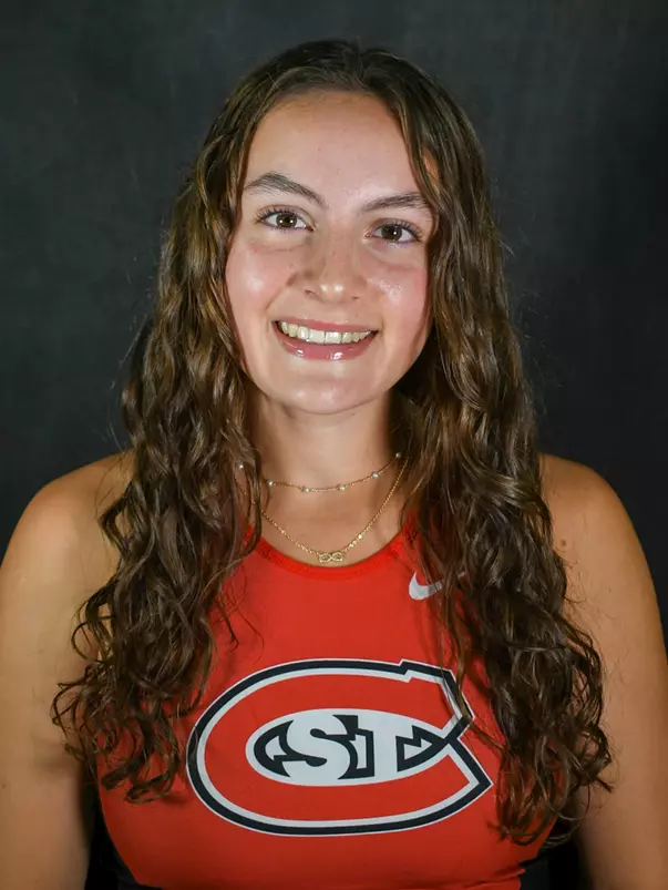 Sofia Oliart 2026 XC Headshot