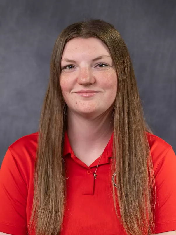 Alexa Oliver 26/27 Headshot