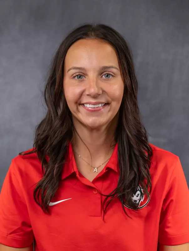 Alyssa Scherping 26/27 Headshot