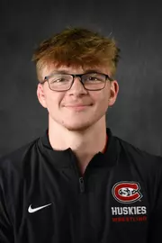 Easton Schletzbaum 26/27 Headshot