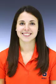 Grossi_Stephanie_Headshot_17