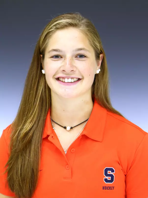 Olnowich_Allie_Headshot_17