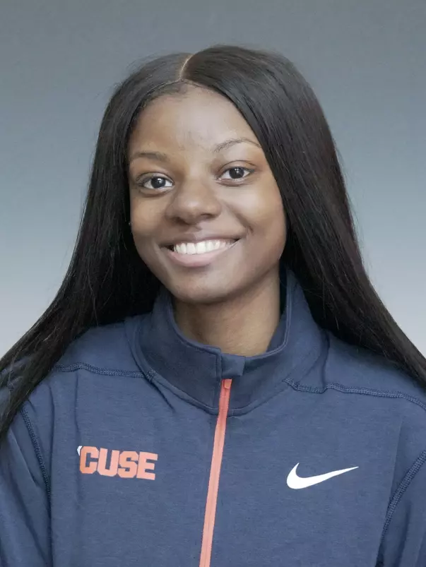 Dennisha Page Headshot