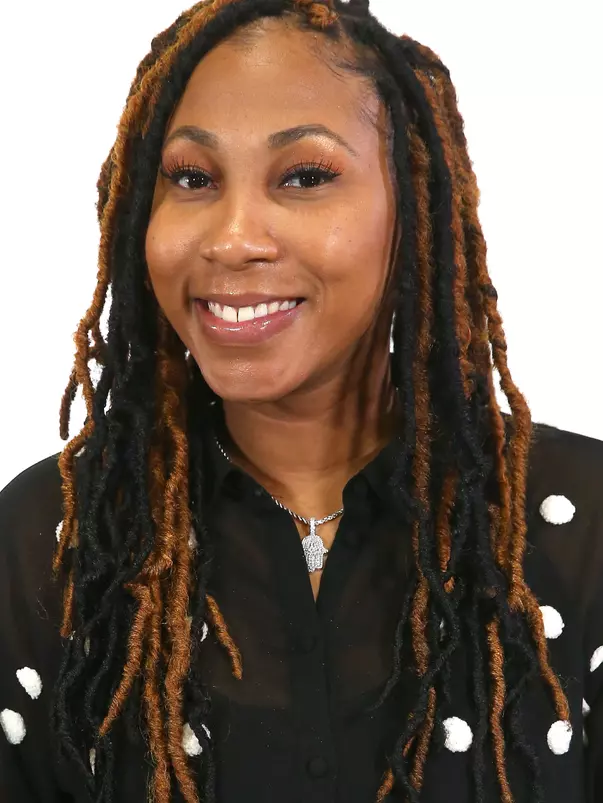 Erica Morrow Head Shot