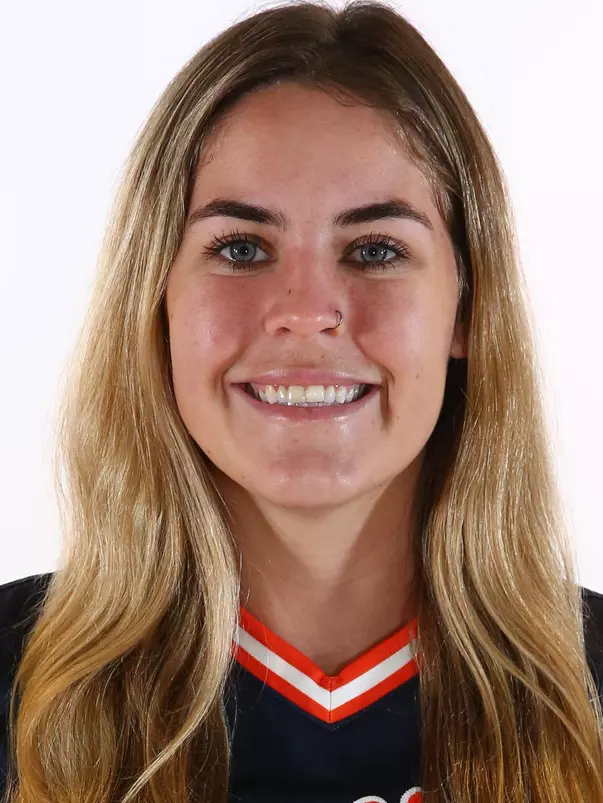 Carli Campbell Headshot