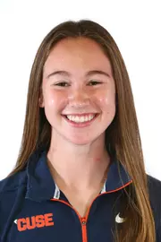 Kirstyn Shecter headshot