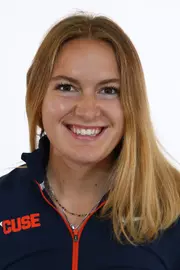 Annie Boos headshot