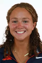Olivia Joly headshot