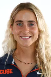 Amanda Vestri headshot