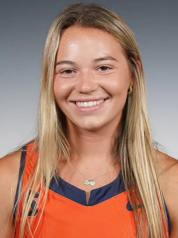 Lindsay Schiavone Head Shot