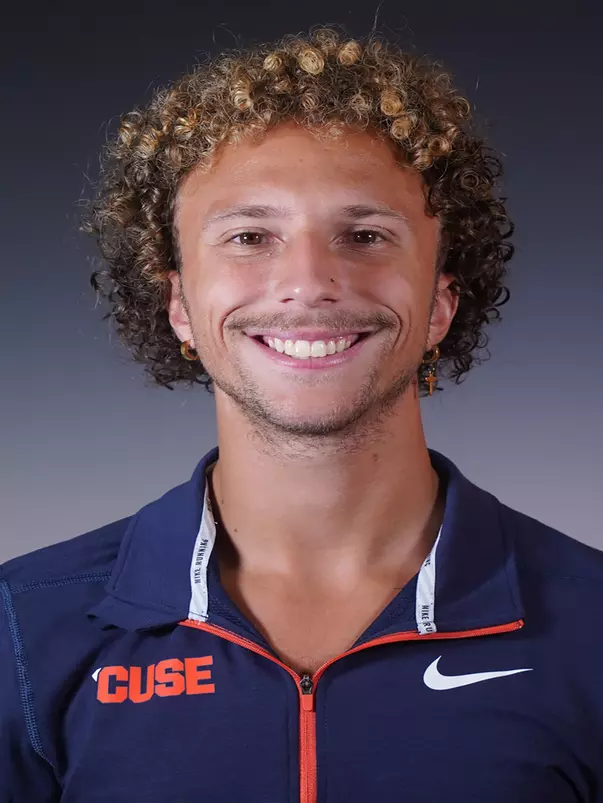 Nathan Henderson headshot