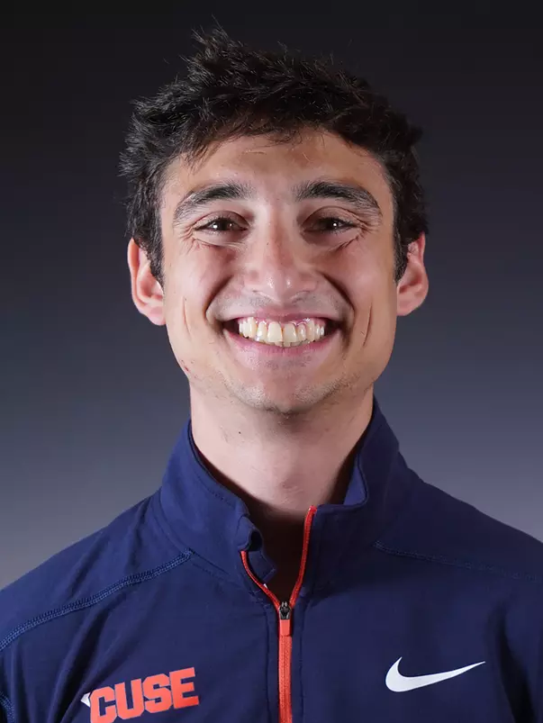 Silas Derfel Headshot