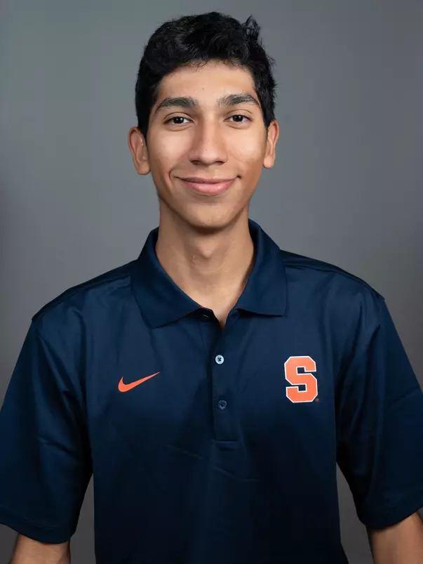 Sam Fernandez Headshot