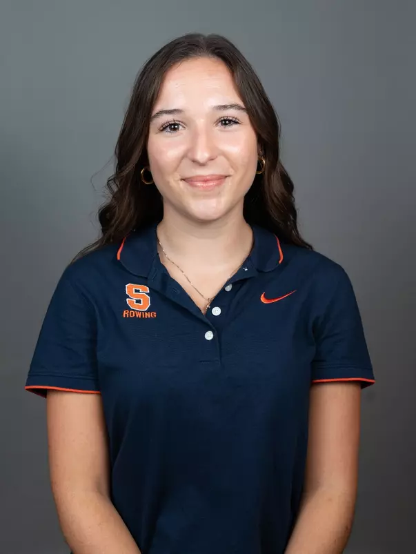 Katherine Kelly Headshot