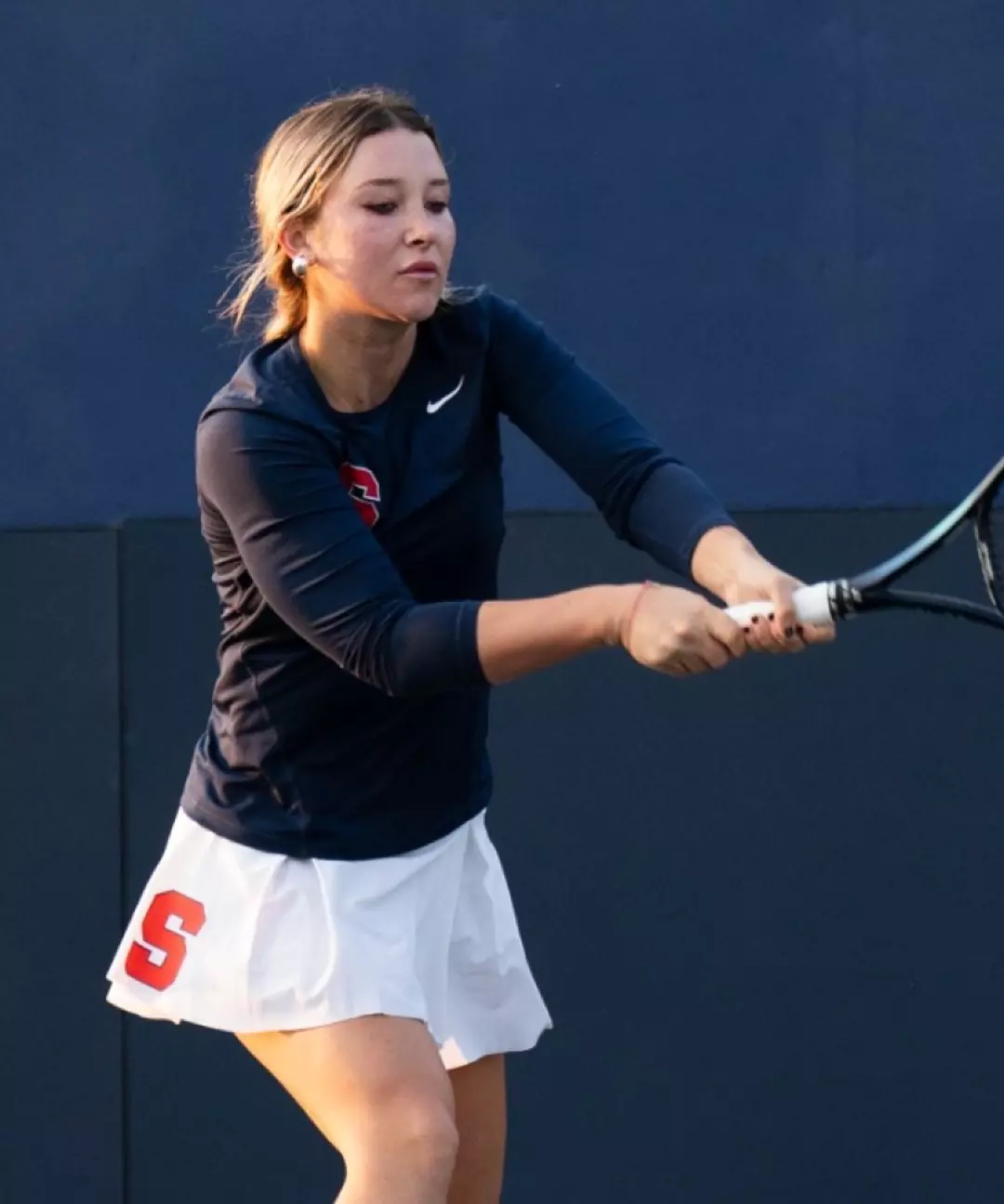 Nelly Knezkova backhand