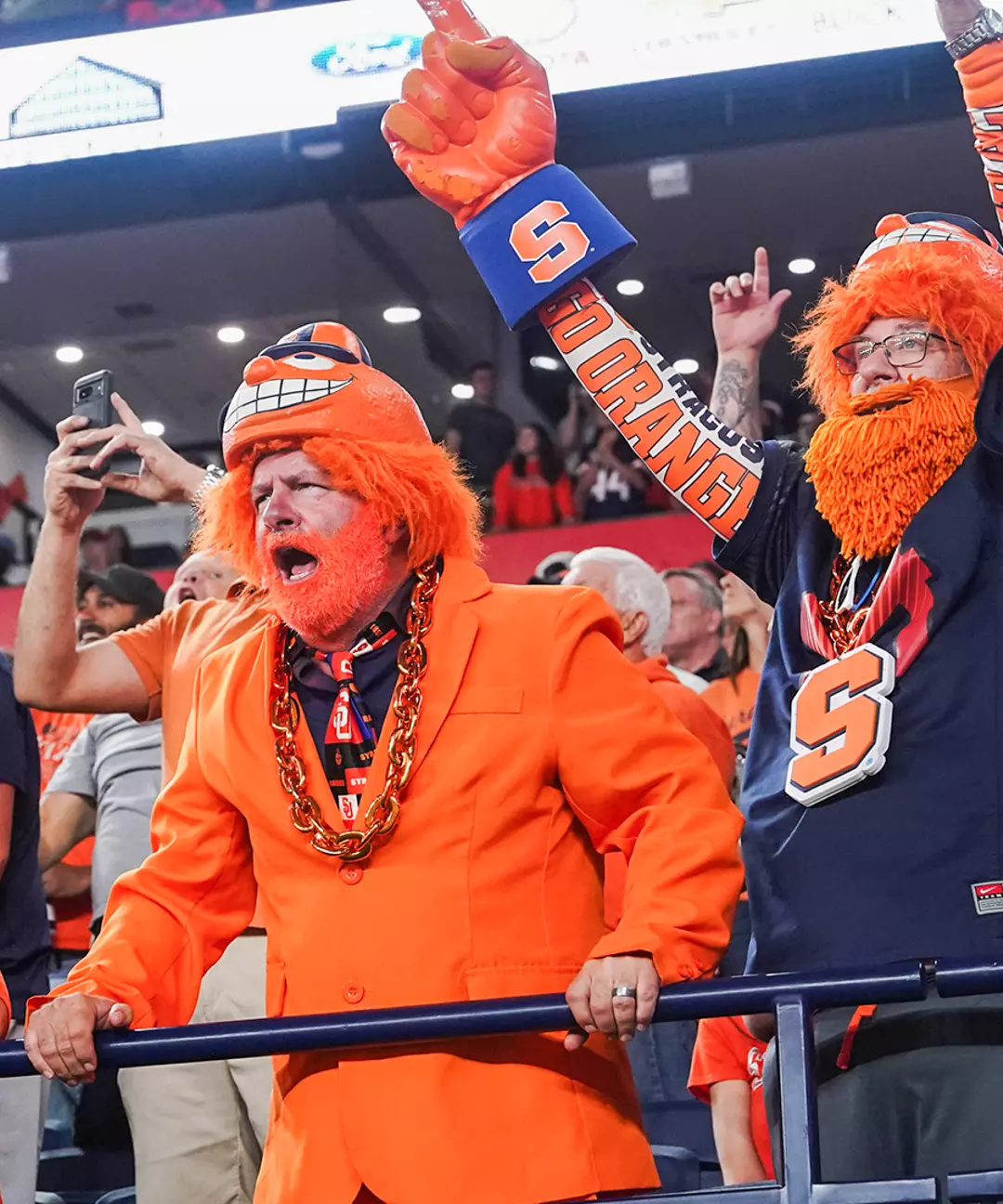 fans, crowd