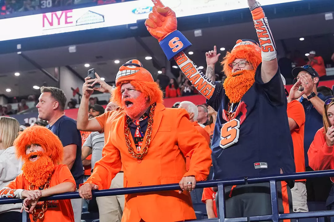 fans, crowd