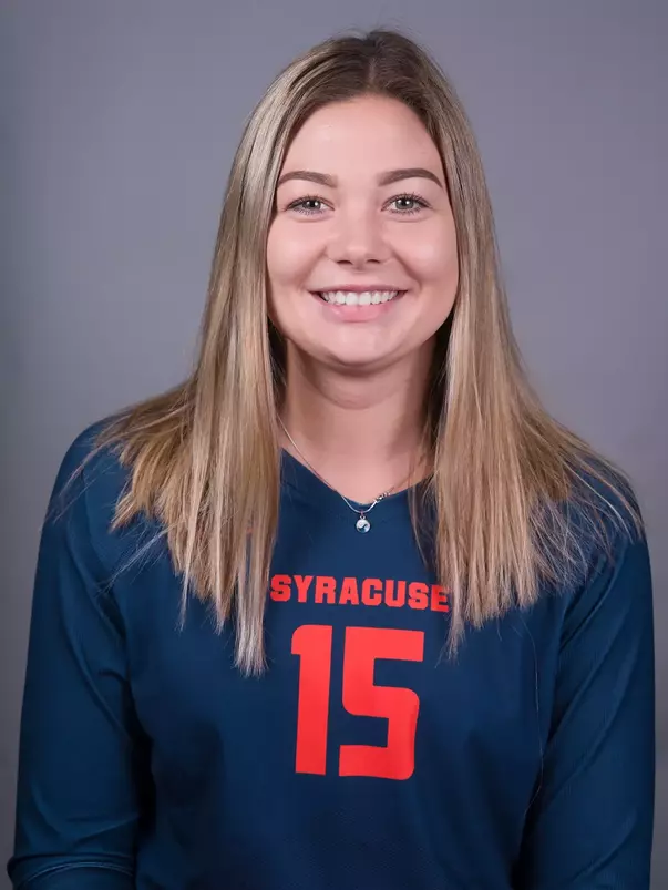 Klara Zarnovicka 2024 Headshot