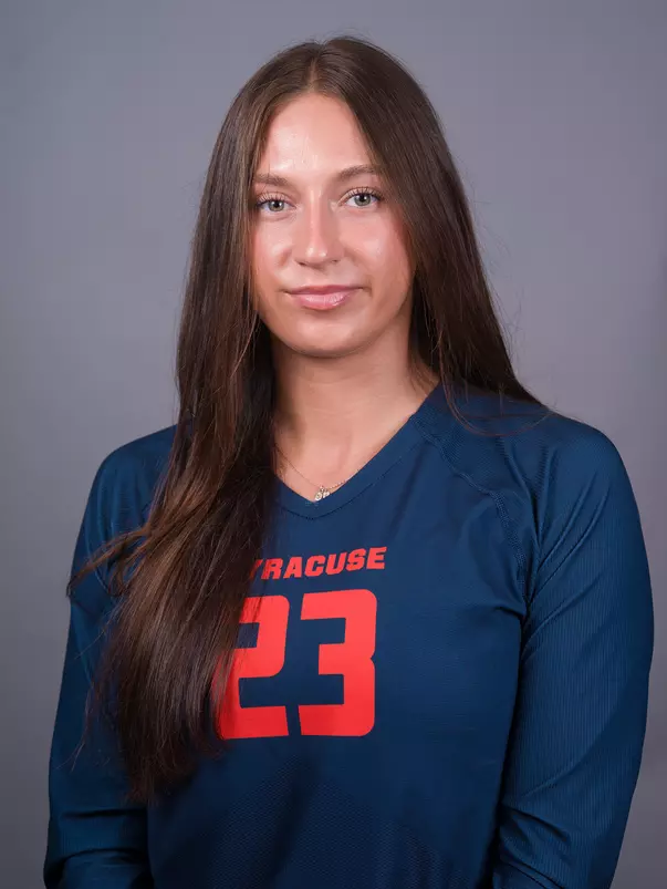 Sara Wasiakowska 2024 Headshot