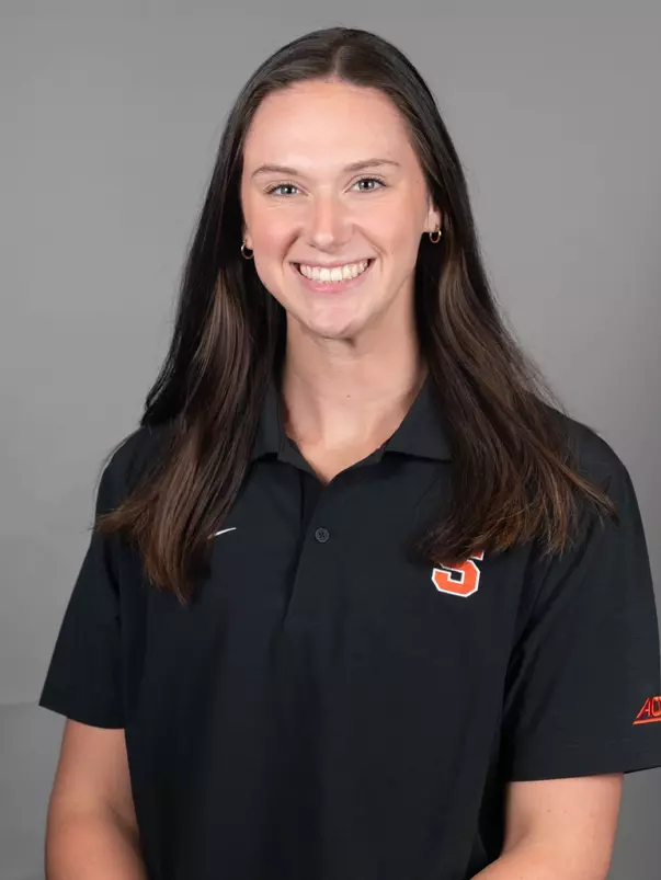 Abby Hansen 2024 Headshot