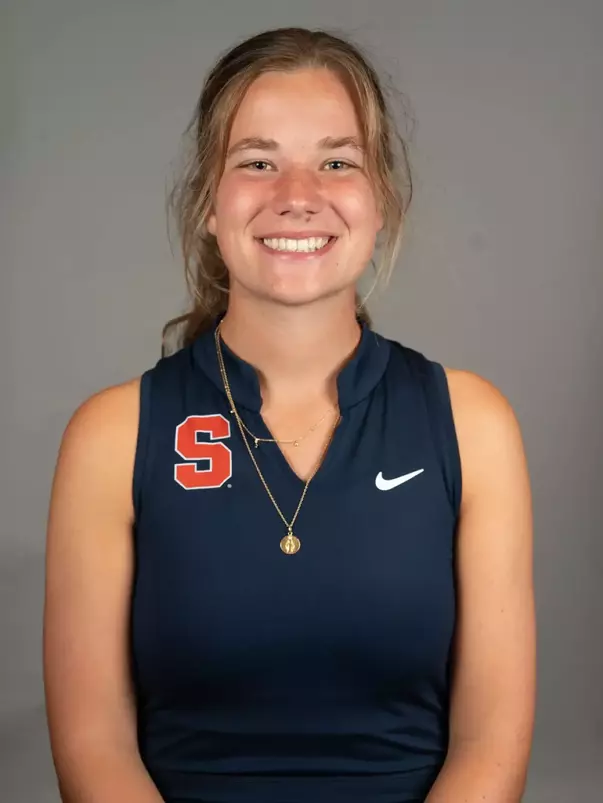 Constance Levivier 2024-25 Headshot