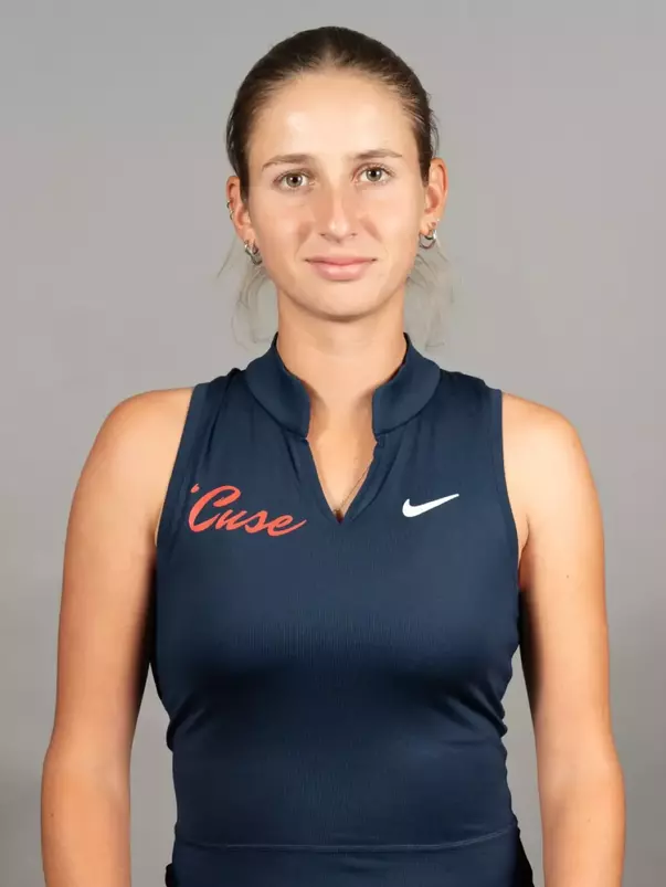 Monika Wojcik 2024-25 Head Shot