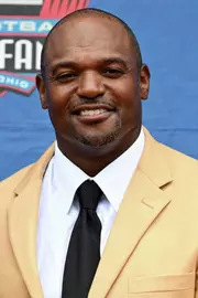 Dwight Freeney