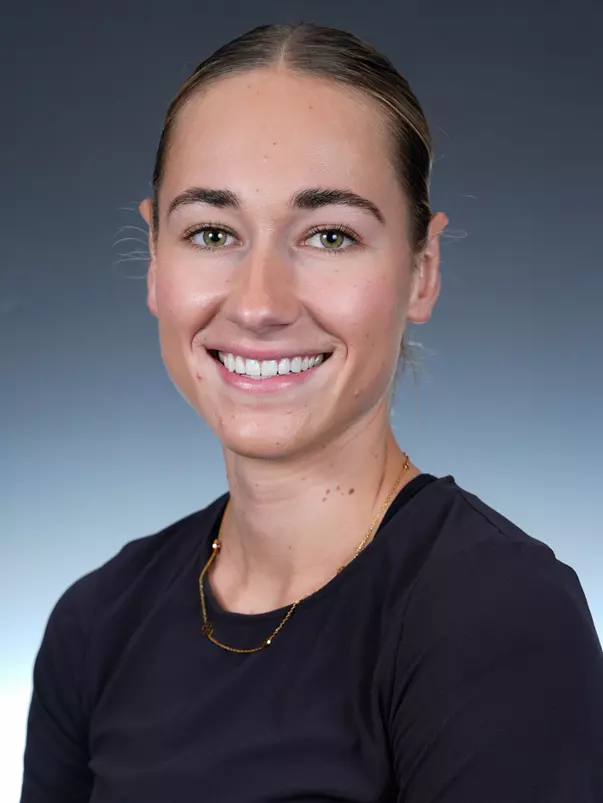Julie Rodijk Head Shot