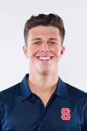 Niki Straus Headshot 2025