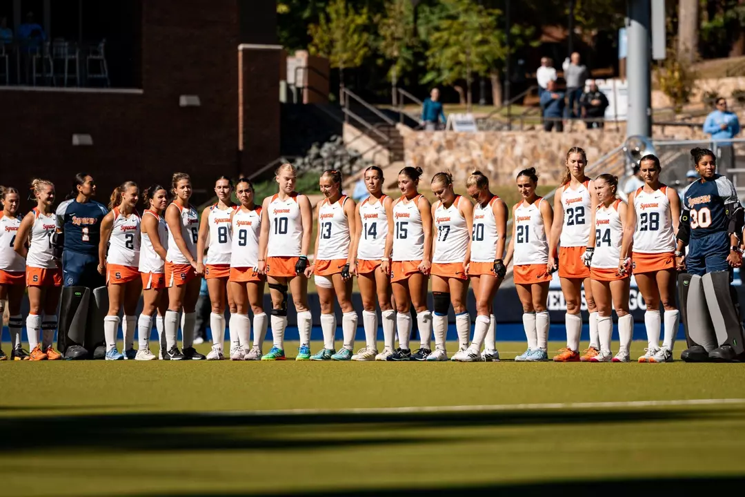 Syracuse Field Hockey on the field at UNC