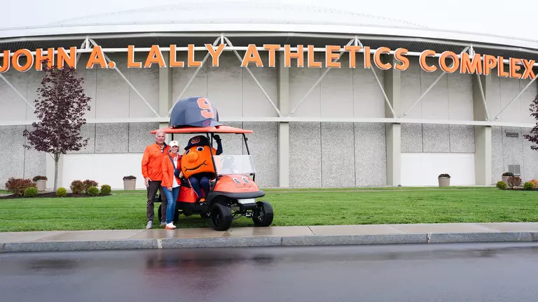 Syracuse Unveils the Ottomobile