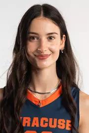 Mira Ledermueller Headshot