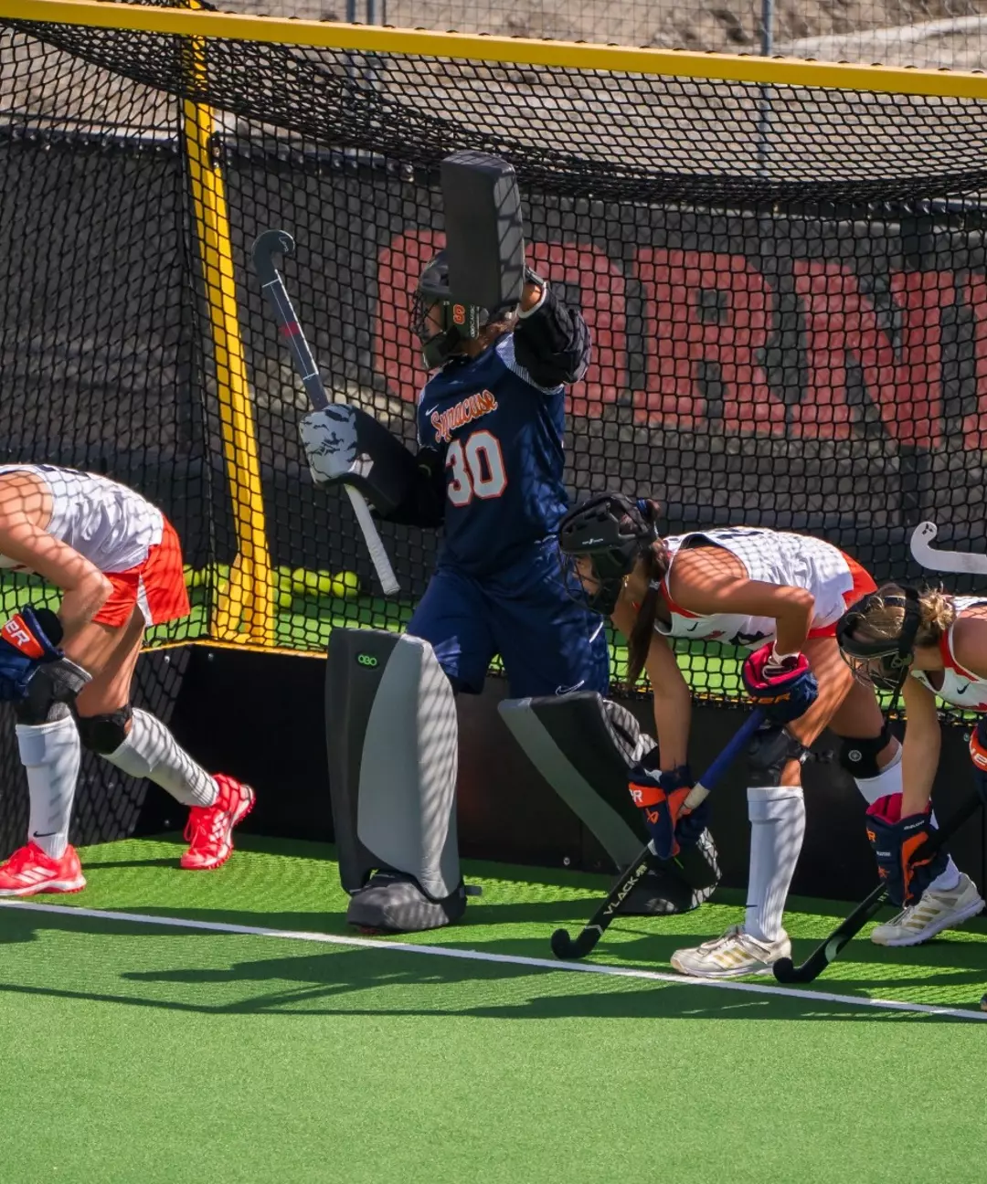 Syracuse Field Hockey DPC Unit in Goal