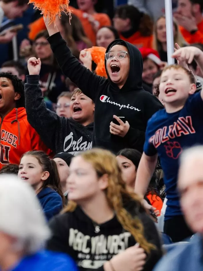 School Day Crowd 2025 - Women's Basketball