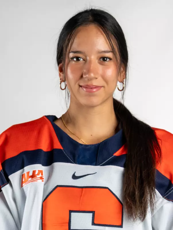 Jessica Cheung Head Shot