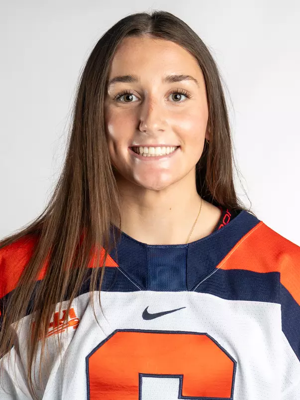 Makenna Williment Head Shot
