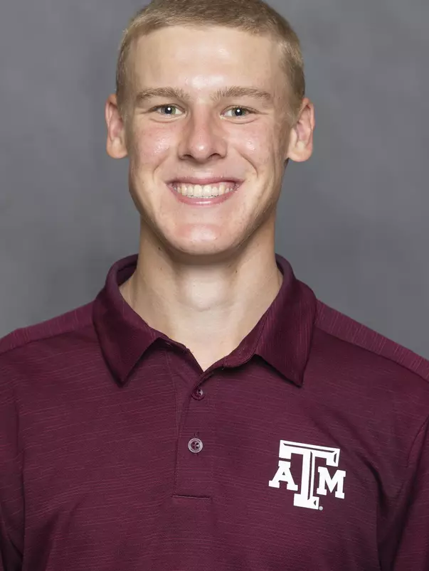 Taylor - 20191015_MG_PORTRIATS_PHOTO_DAY_IJR_6076_7218