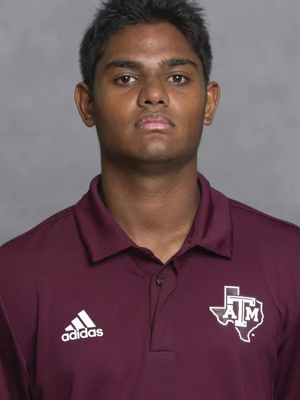 Kumar - 20191015_MG_PORTRIATS_PHOTO_DAY_IJR_9285_1941