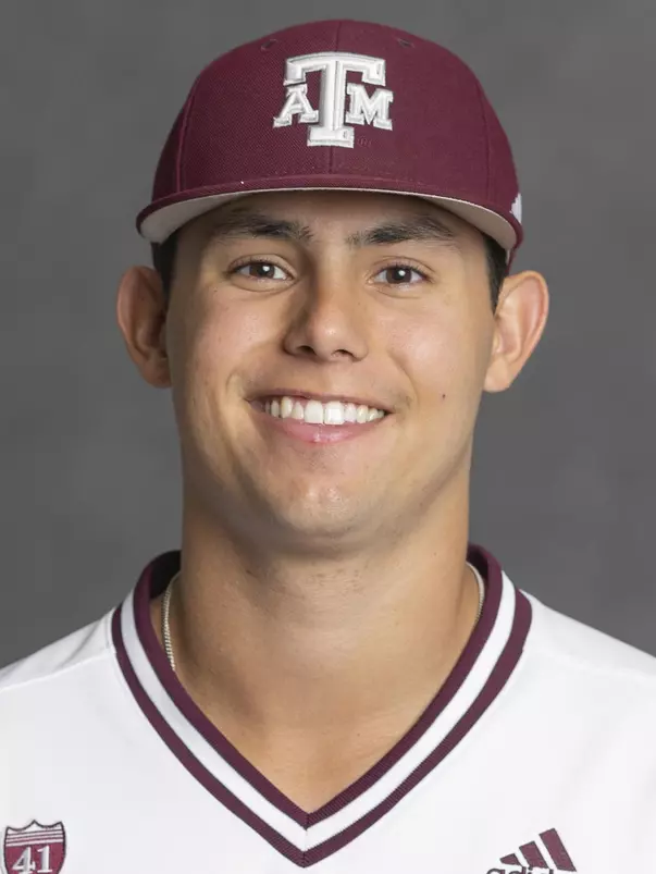 Christian Roa 2020 headshots