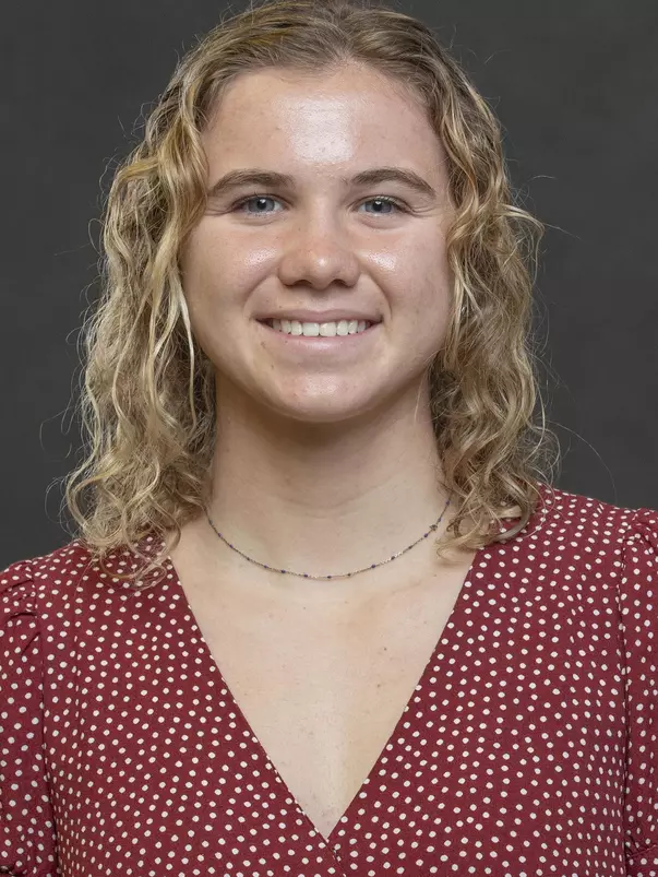 Bobbi Kennett Head Shot