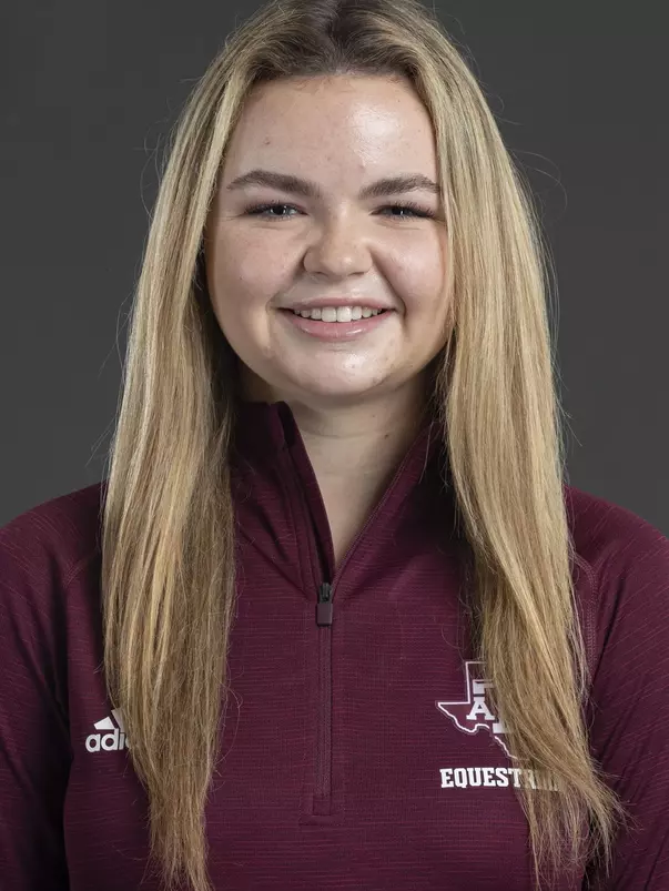 Ella Petak Head Shot