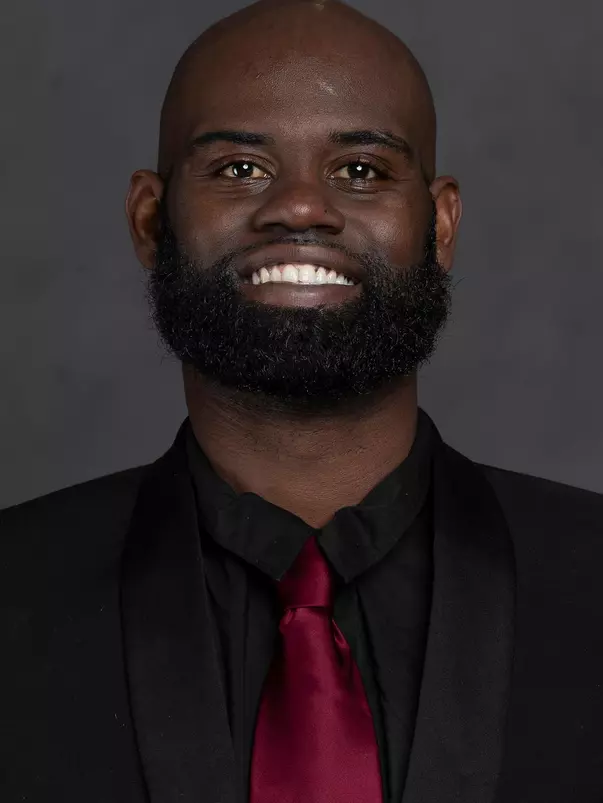 COLLEGE STATION, TX - OCTOBER 30, 2020 - Bryan Davis during Texas A&M Men's Basketball Team Headshot Day in College Station, TX. Photo By Texas A&M Athletics/Texas A&M Athletics