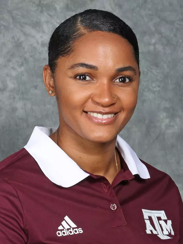 Sydney Carter Head Shot