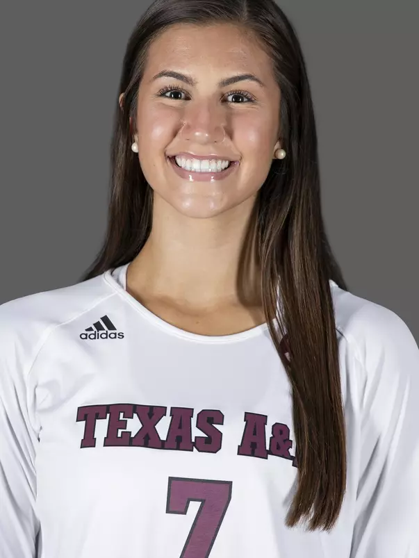 COLLEGE STATION, TX - AUGUST 11, 2020 - outside hitter Lauren Davis #7 of the Texas A&M Aggies during volleyball photo day in College Station, TX. Photo By Craig Bisacre/Texas A&M Athletics