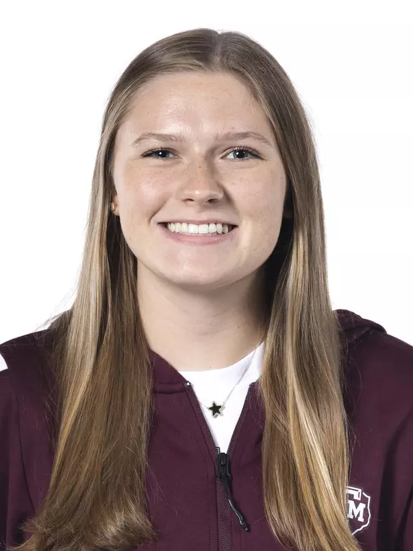 COLLEGE STATION, TX - September 21, 2021 - Sarah Holt during Texas A&M Aggies Swimming and Diving Headshot Day at the Studio in College Station, TX. Photo By Texas A&M Athletics/Texas A&M Athletics