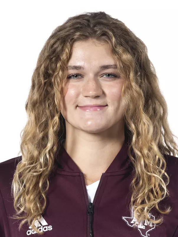 COLLEGE STATION, TX - September 21, 2021 - Sydney Roycraft during Texas A&M Aggies Swimming and Diving Headshot Day at the Studio in College Station, TX. Photo By Texas A&M Athletics/Texas A&M Athletics
