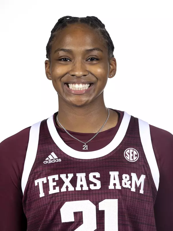 COLLEGE STATION, TX - October 19, 2021 - Guard Eriny Kindred #21 of the Texas A&M Aggies during women’s basketball photo day in College Station, TX. Photo By Kate Luffman/Texas A&M Athletics