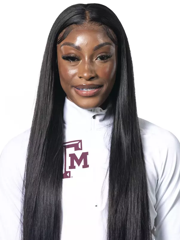 Charokee_Young_COLLEGE STATION, TX - 20210927 - Texas A&M Aggies Track and Field Headshot Day