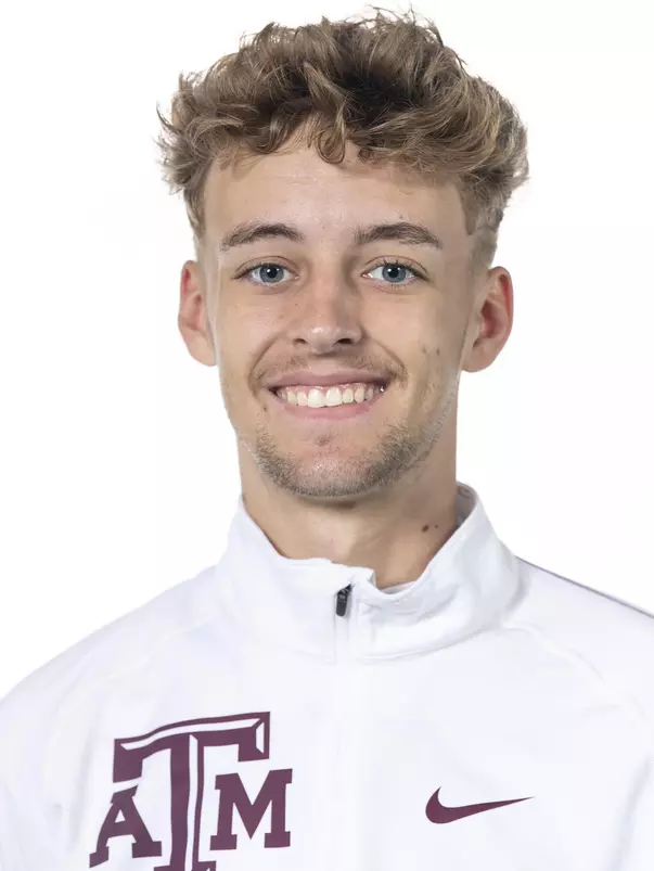 Peyton_Hofferichter_COLLEGE STATION, TX - 20210927 - Texas A&M Aggies Track and Field Headshot Day